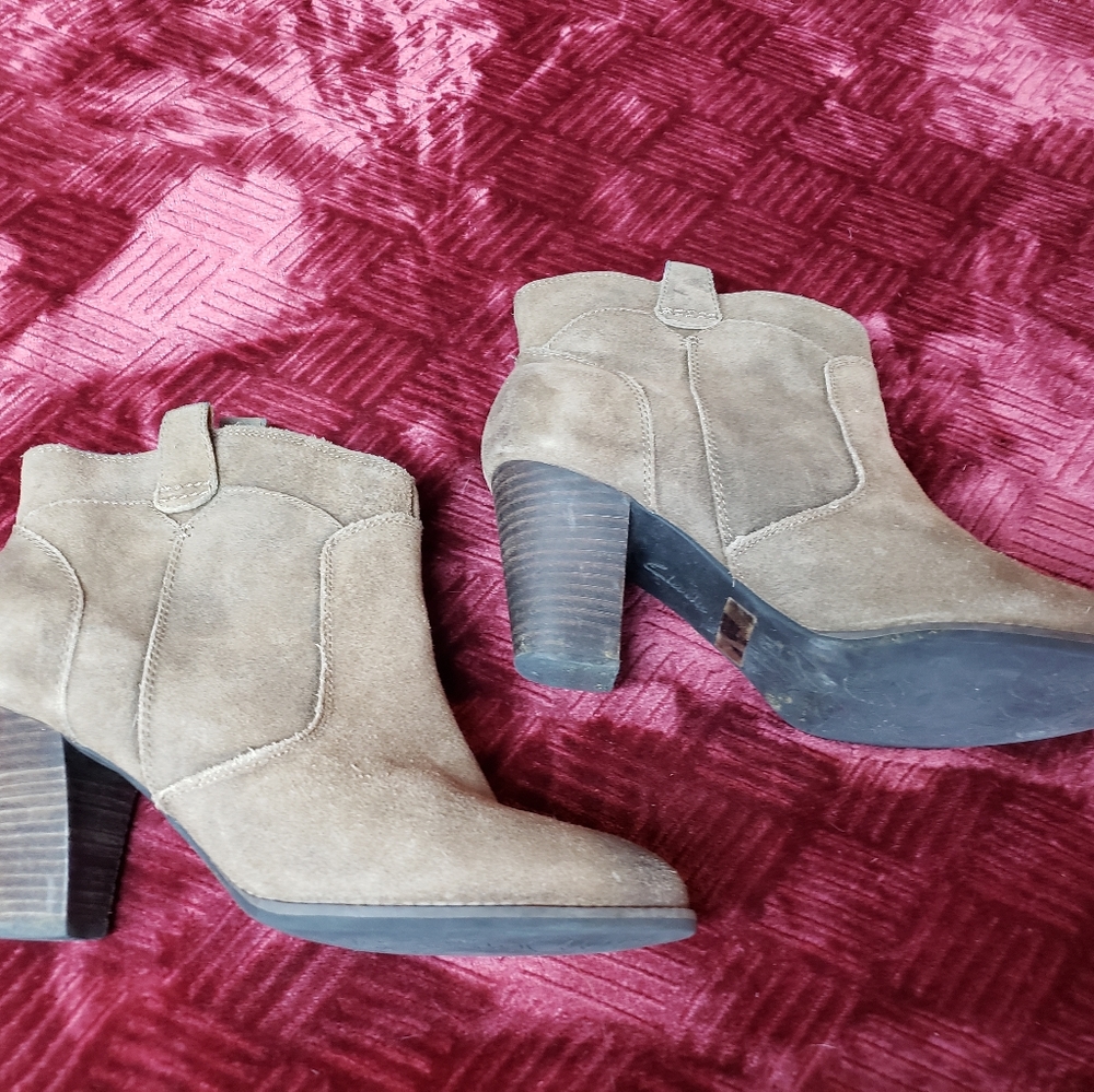 Clark's western leather suede booties size 10